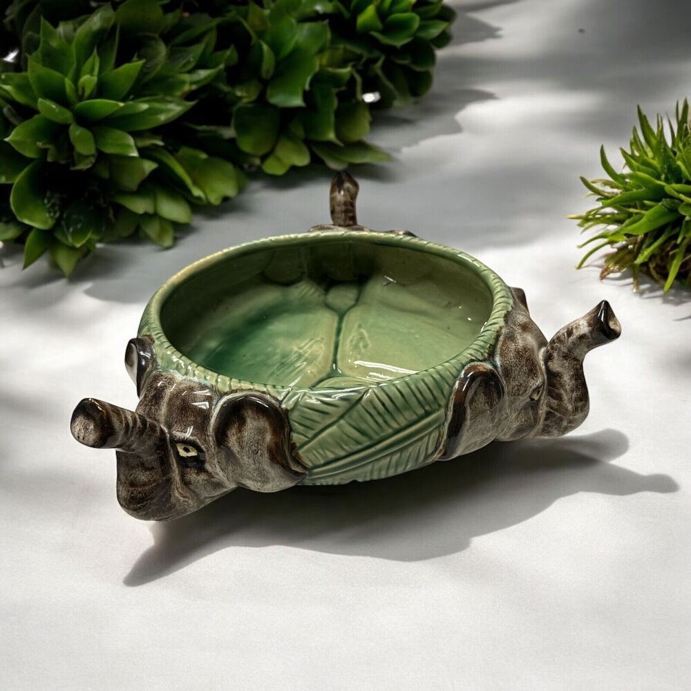 Vintage Elephant Heads Ceramic Planter Green Trunk‎ Up Roughly 10-13” x 4”